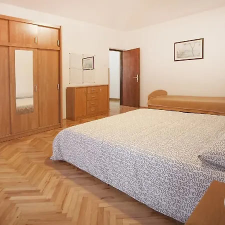 Διαμέρισμα Herak Ρόβινι